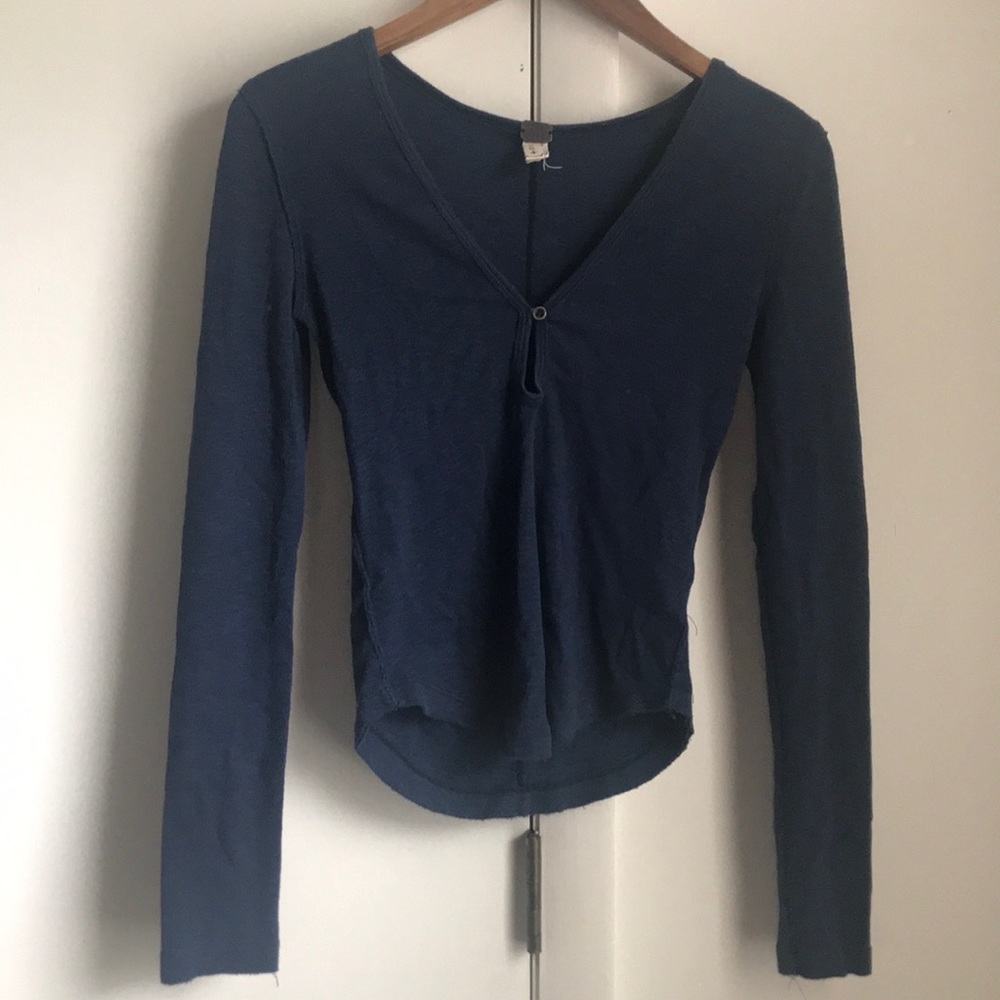 We the Free navy soft long sleeve knit